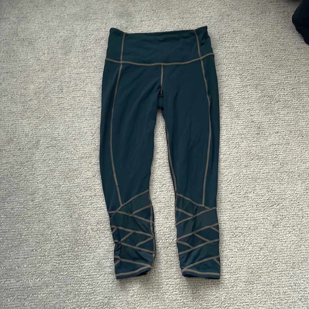 Athleta High Wasted Cropped Leggings